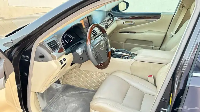 لكزس LS 460 لارج موديل 2013 15
