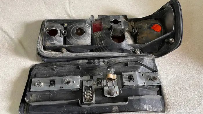 قطع مرسيدس بنز 560 لايجي الا الصامل 2