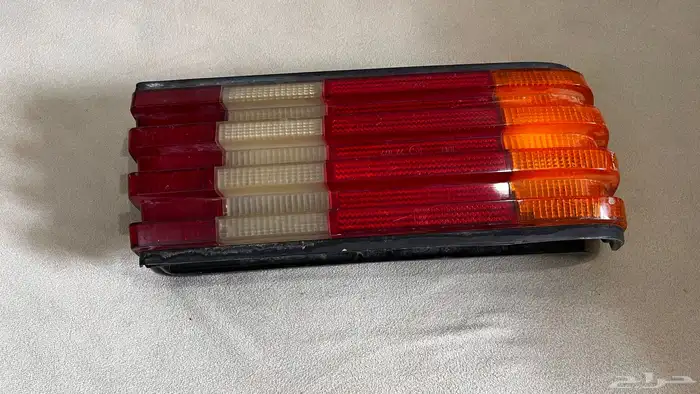 قطع مرسيدس بنز 560 لايجي الا الصامل 3