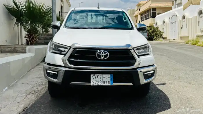 هايلوكس 8
