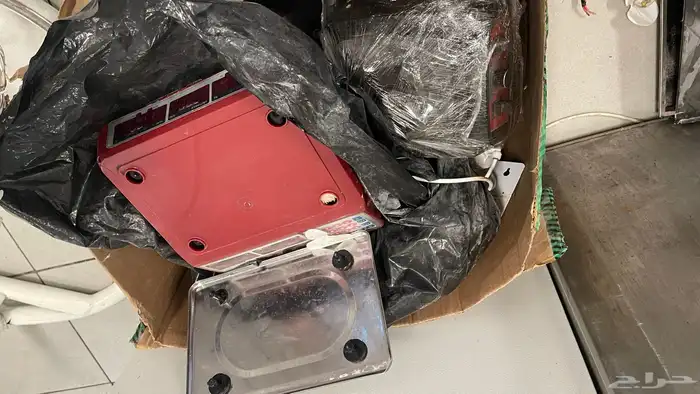 ثلاجات واغراض للبيع 0