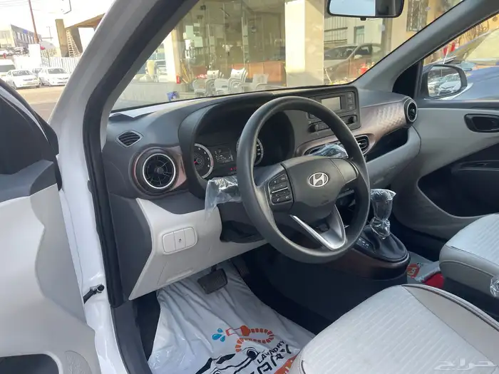 هونداي i10 2024 شبه الاصفار 6