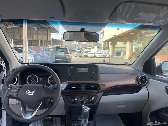 هونداي i10 2024 شبه الاصفار 4