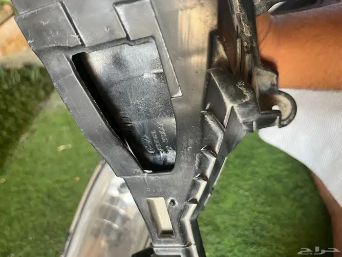 كشافات سوناتا 2011-2012 اصلي نظيف 4