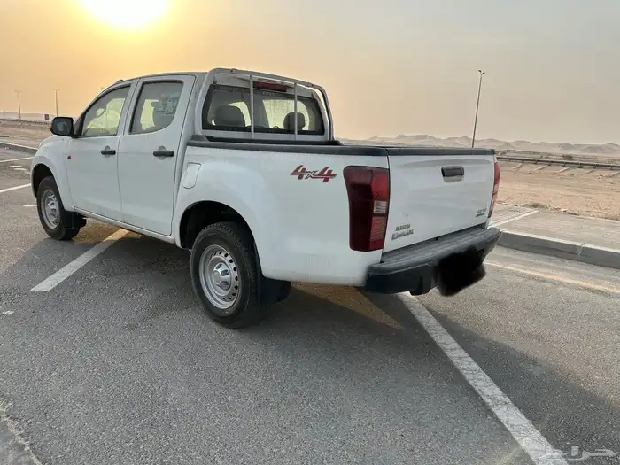 ايسوزو ديماكس 2023 جديد ممشى بسيط 15