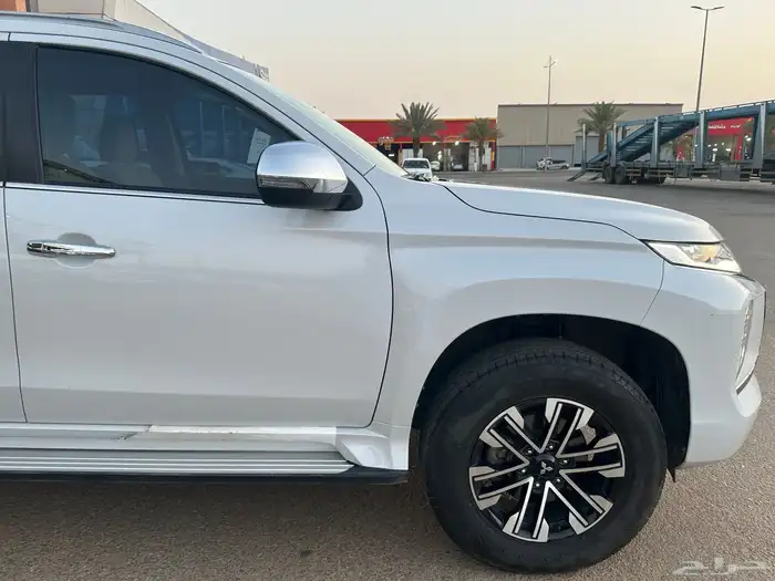 مونتيرو 2023 ديزل وكاالة دبل 9