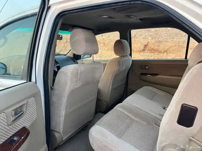 للبيع فورشنر تمتك 2009 4 سلندر بدون دبل 5
