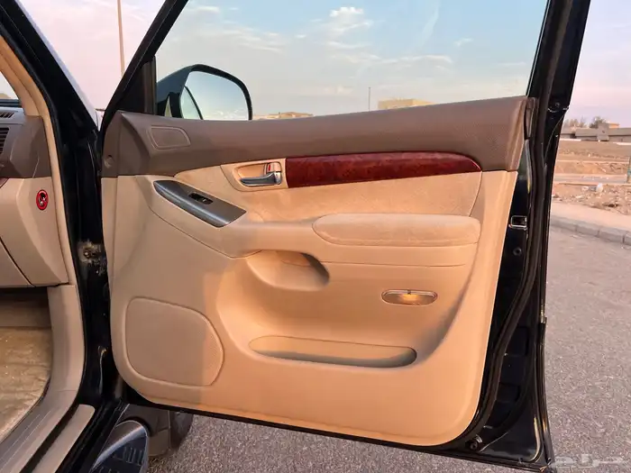 ((تم البيع))جيب برادو2009مخزن 68