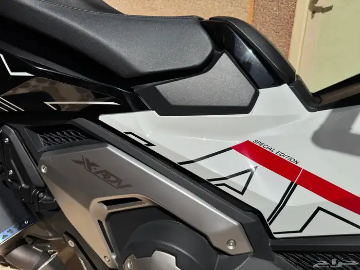 للبيع هوندا دراجة X-ADV750 2023 19