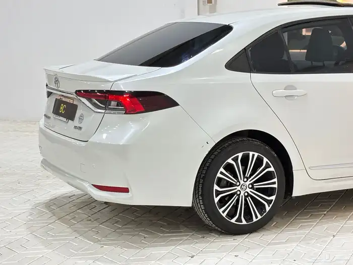 تويوتا كورولا موديل 2021 مستخدم نظيف 18