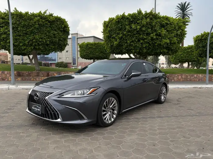 لكزس es 2023 بحالة الاصفار (( مباع )) 17