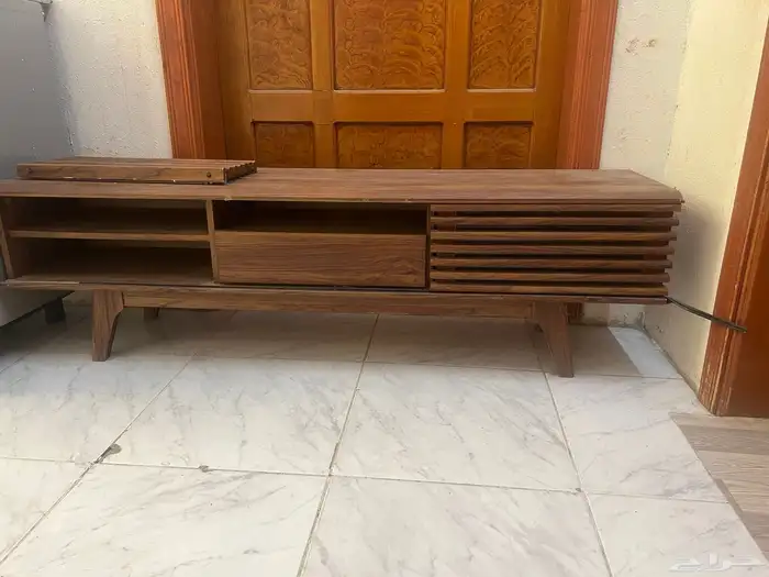 للبيع مكتبه 1