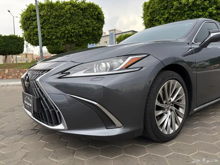 لكزس es 2023 بحالة الاصفار (( مباع )) 14