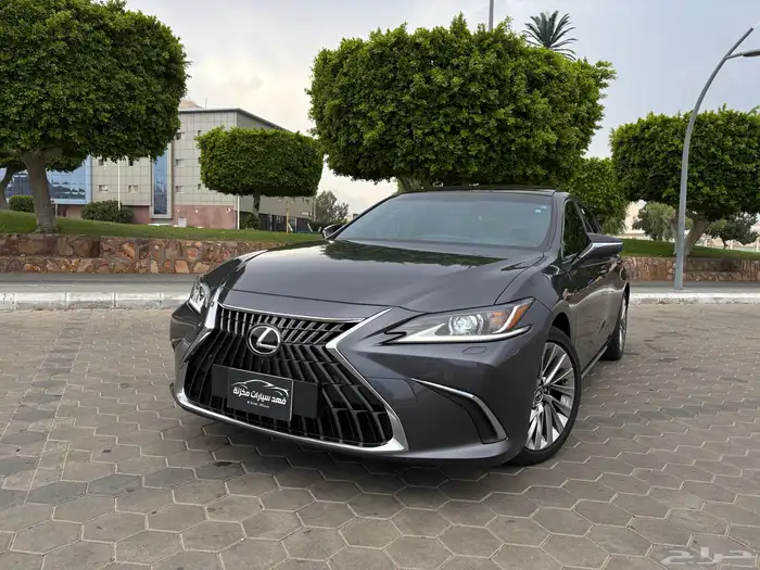 لكزس es 2023 بحالة الاصفار (( مباع )) 7