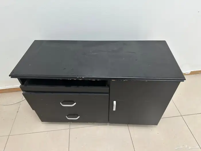 مكاتب مستعملة للبيع 5