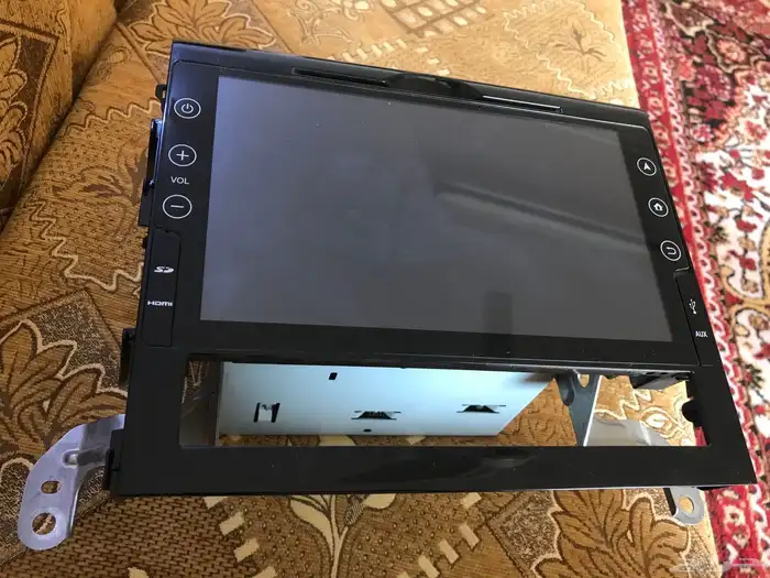 شاشة لاندكلوزر 2016 للبيع مافيها اي شي 0