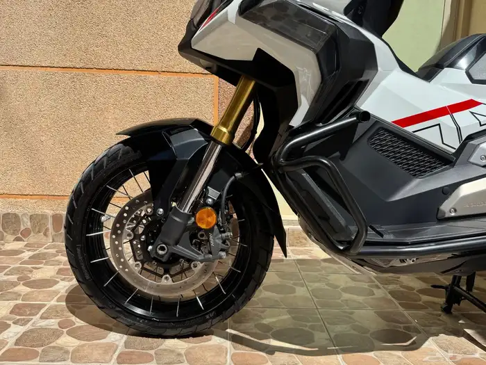 للبيع هوندا دراجة X-ADV750 2023 30