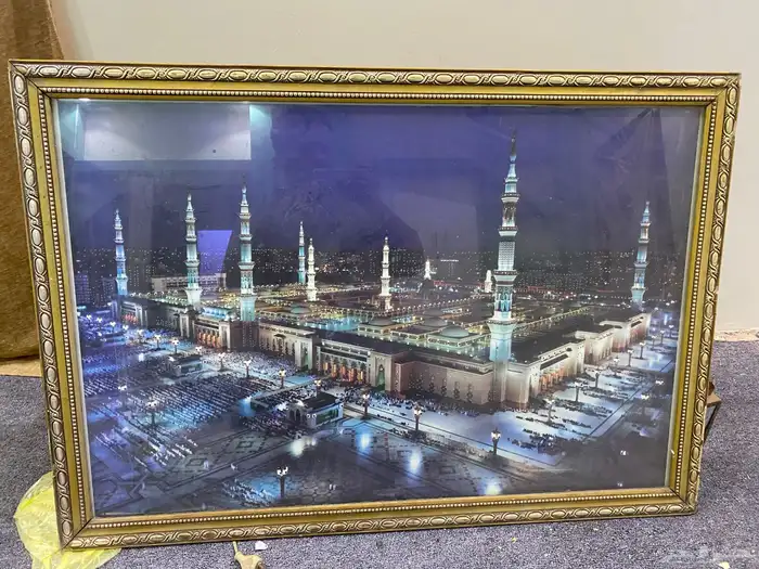 لوحه المدينه ودولاب تراثي 0