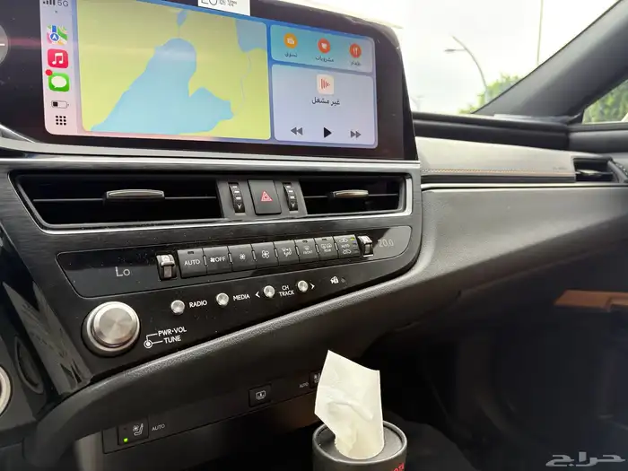 لكزس es 2023 بحالة الاصفار (( مباع )) 40