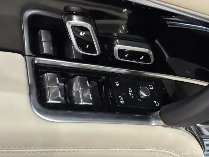 لاند روفر اوتوبيوغرافي 2025 خليجي جديد 13