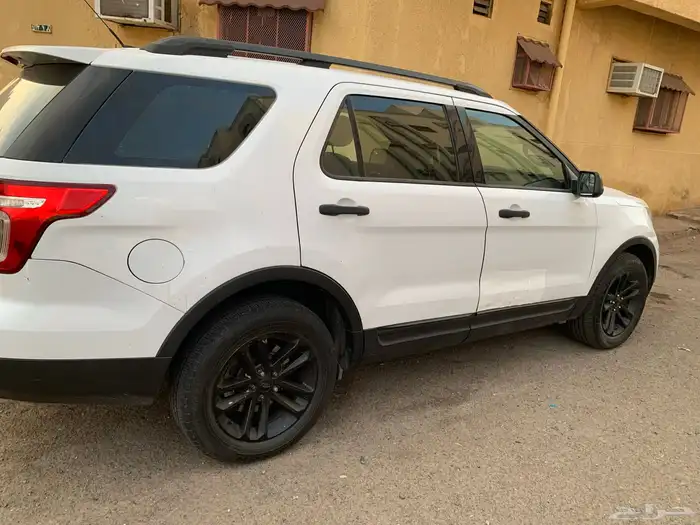 فور اكسبلور 2013 للبيع 1