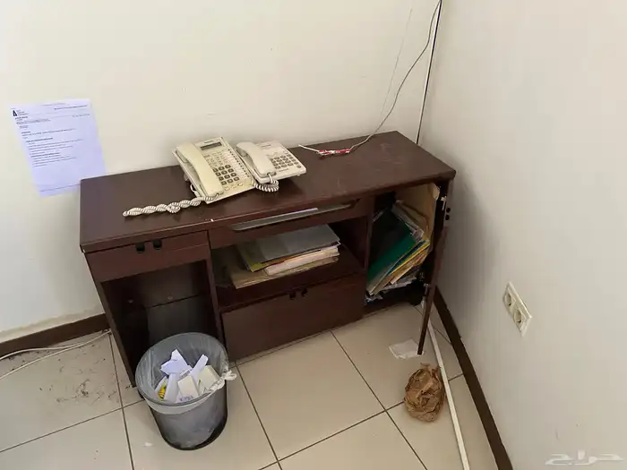مكاتب مستعملة للبيع 13