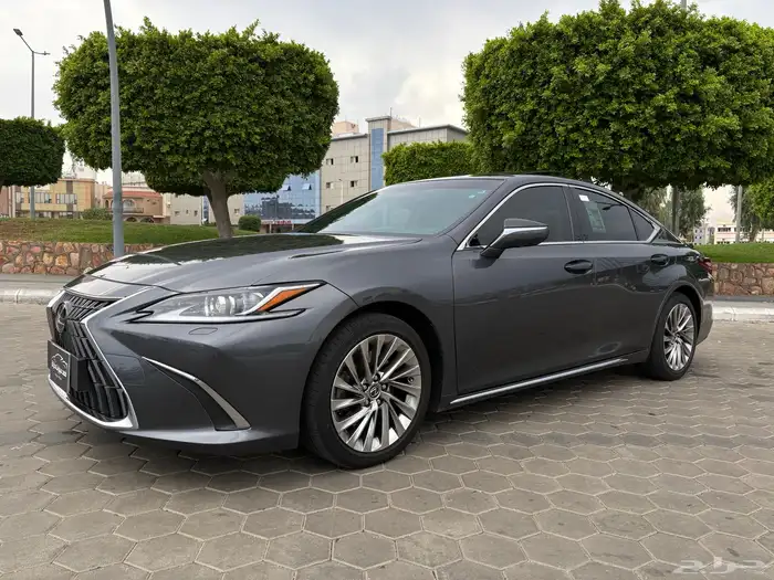 لكزس es 2023 بحالة الاصفار (( مباع )) 18