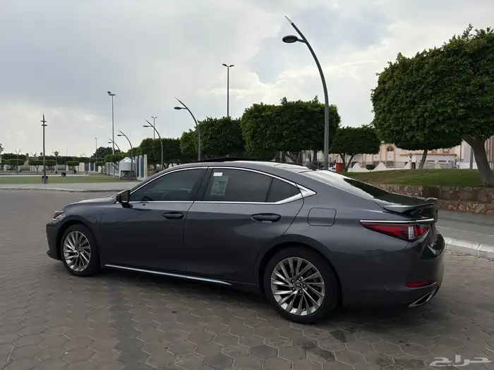 لكزس es 2023 بحالة الاصفار (( مباع )) 8