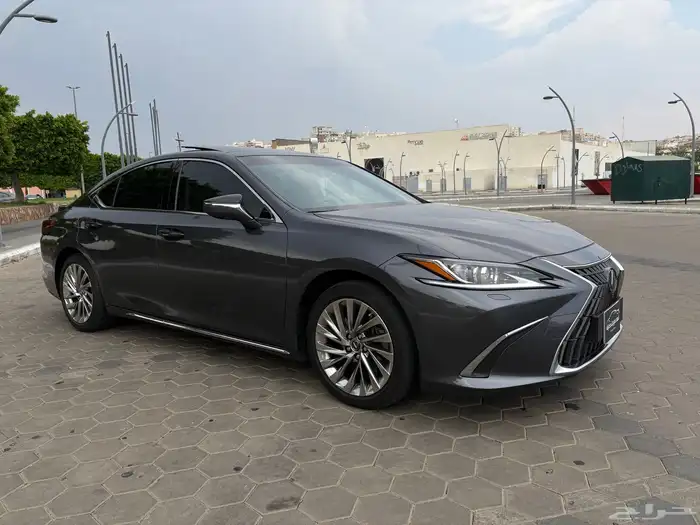 لكزس es 2023 بحالة الاصفار (( مباع )) 5