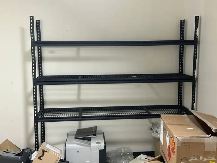 مكاتب مستعملة للبيع 17