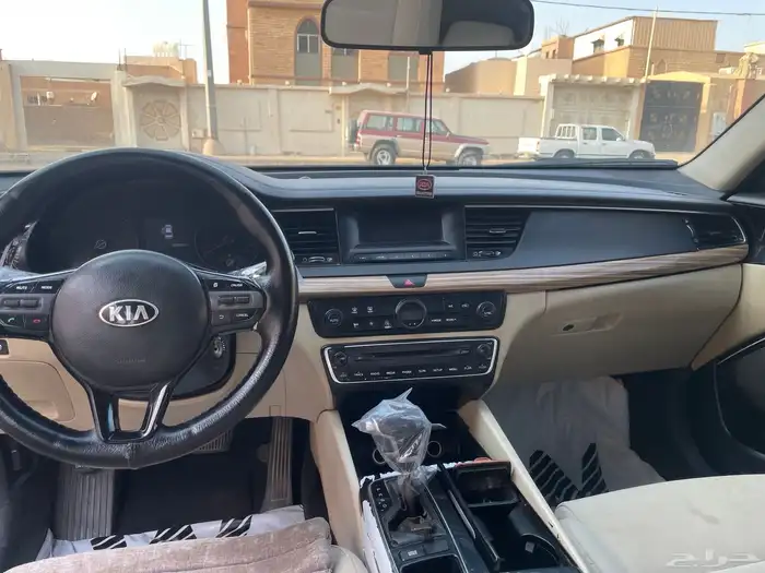 كيا كادينزا 9