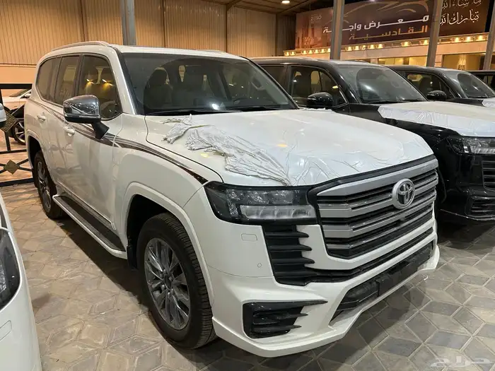 لاندكروزر جكسار وارد خليجي 2025 اصفار فل كامل 4