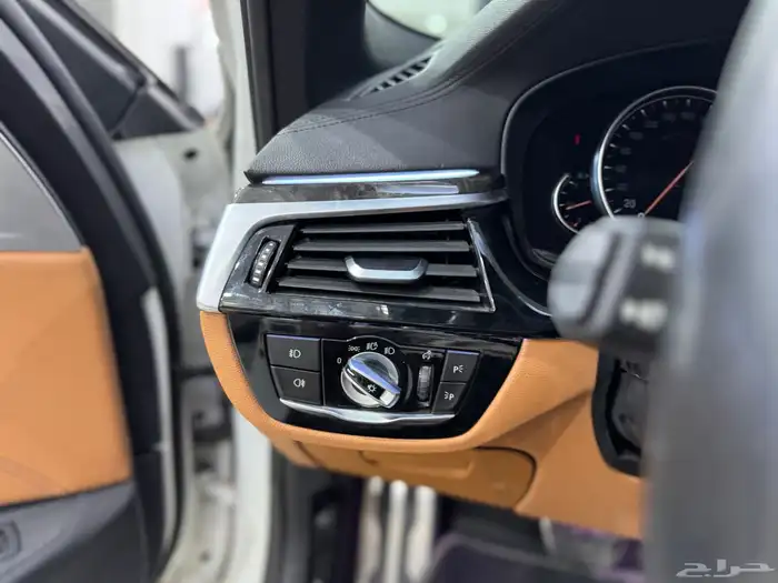 اضاءة محيطيه BMW 4