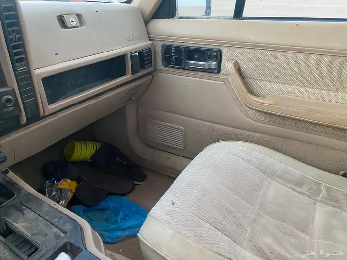 شيروكي موديل  1996. 4