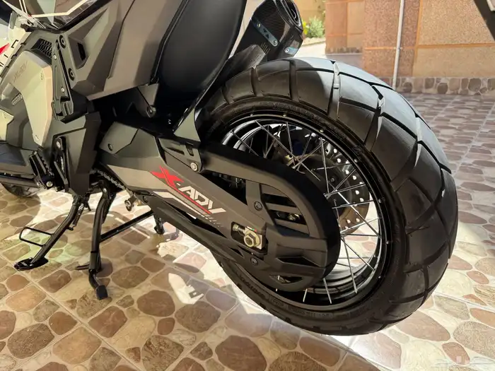 للبيع هوندا دراجة X-ADV750 2023 12