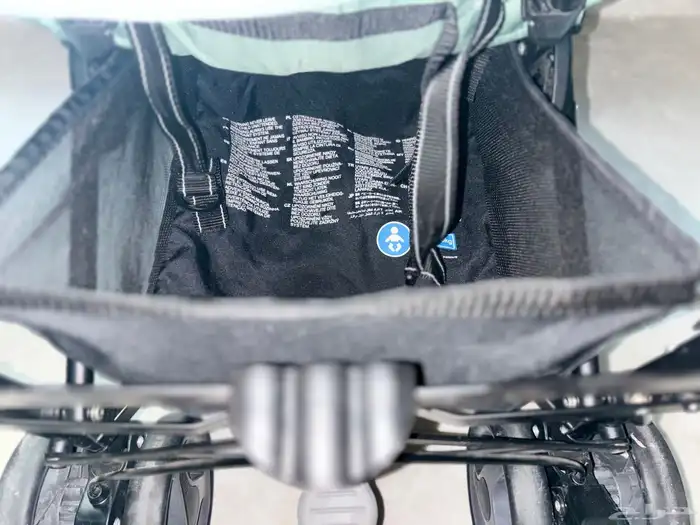 عربية اطفال وكرسي سياره 5