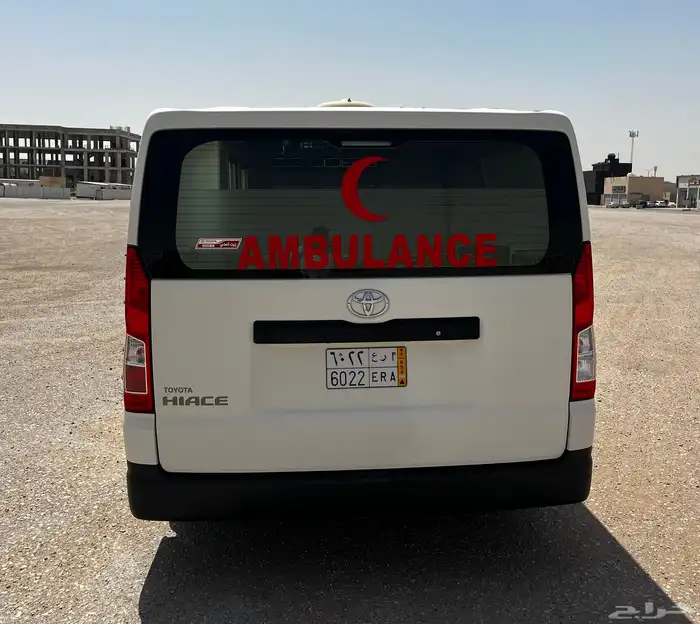 تويوتا باص اسعاف مجهز كامل بنزين موديل 2020 3