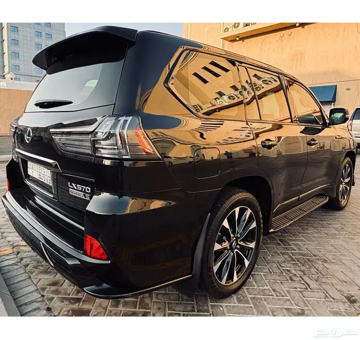لكزس بلاك إيدشن 2021  LEXUS LX - SPORT BLACK EDITION 3