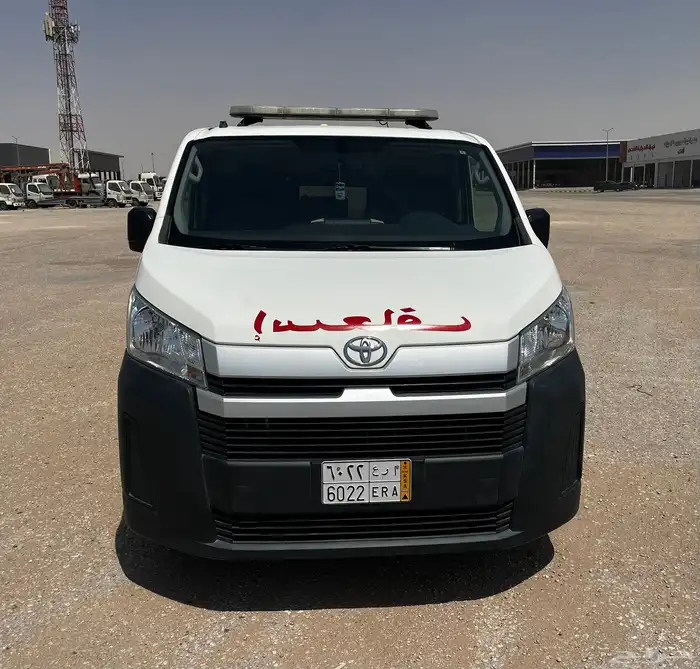 تويوتا باص اسعاف مجهز كامل بنزين موديل 2020 0