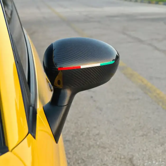 2022 Abarth 595 - SuperPlus  Trim 9