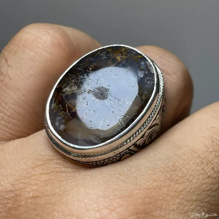 خاتم فضة بحجر مميزة عسلي مسماري 0