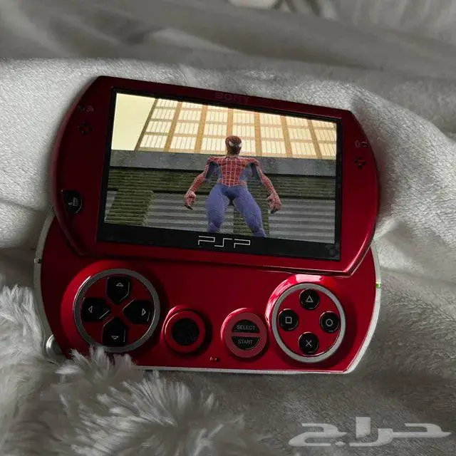 جهاز PSP GO احمر وازرق الوان نادرة 0