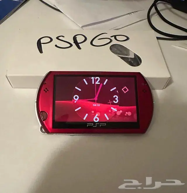 جهاز PSP GO احمر وازرق الوان نادرة 2