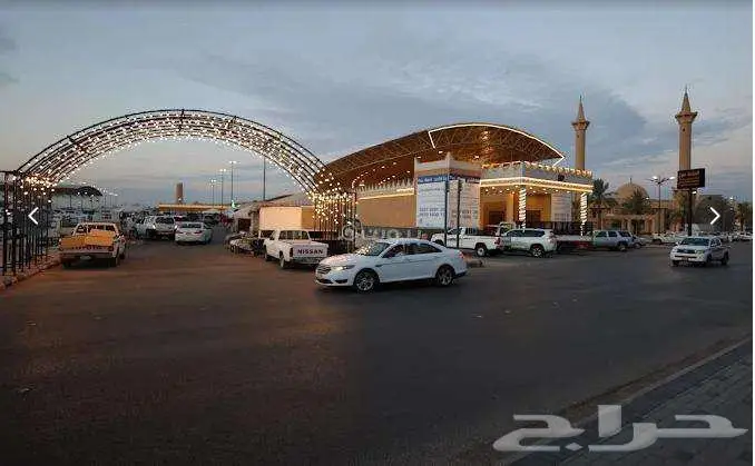 محلات تجارية بأنشطة متنوعة مدينة بريدة 2