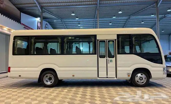 تويوتا باص كوستر جير أوتوماتيك وعادي 23 راكب موديل 2025 2