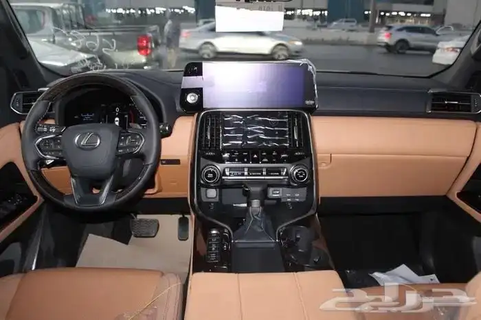 لكزس LX600-BB بنزين سعودي 2025 14