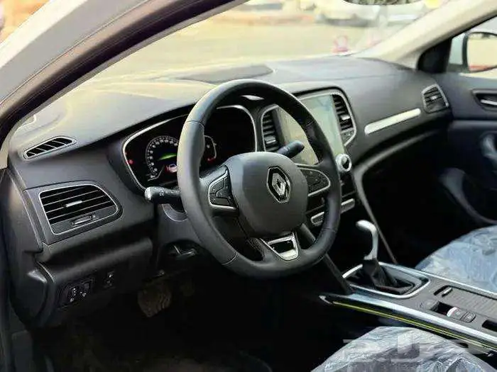 رينو ميغان 2024 نص فل عرض حصري 6