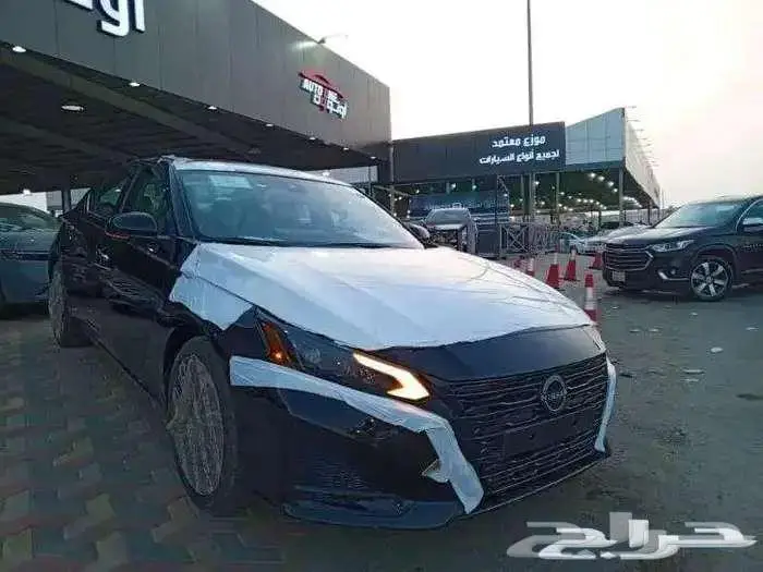نيسان التيما استاندر 2025 كاش و تقسيط 0