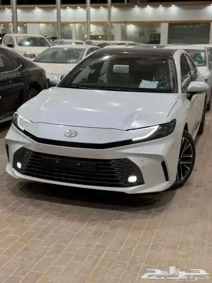 تويوتا كامري جراندي بنزين 2025 0