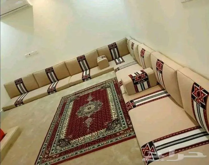 تفصيل مجالس عربية وستائر وايفي وتنجيد جميع انواع الكنب 1